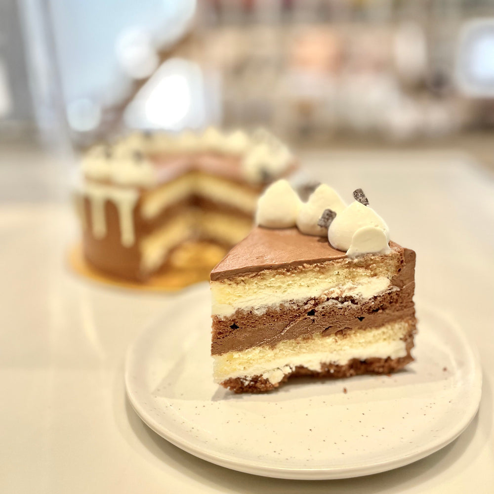 Black & White Chocolate Cake