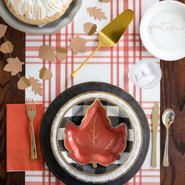 Party Plates - Maple Leaf