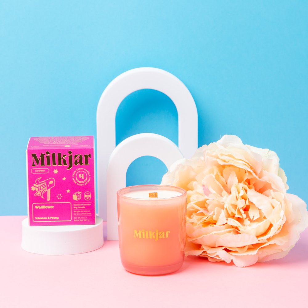 Wallflower - Plant based candle 8oz
