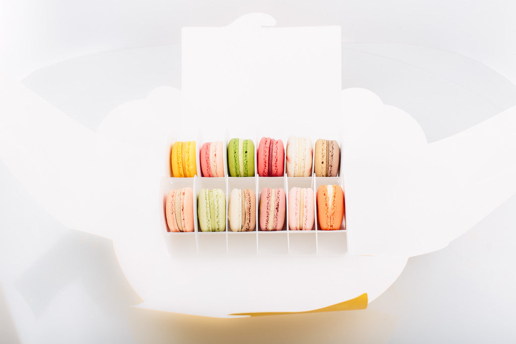 Box of 12 Macarons