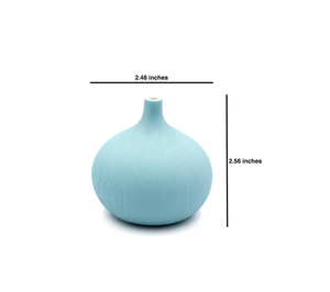
            
                Load image into Gallery viewer, Handmade Porcelain Bud Vase
            
        